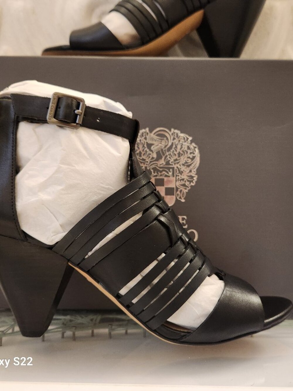 Vince Camuto Leather " Eames" New Vachetta Heeled Sandals. NIB. Size 8